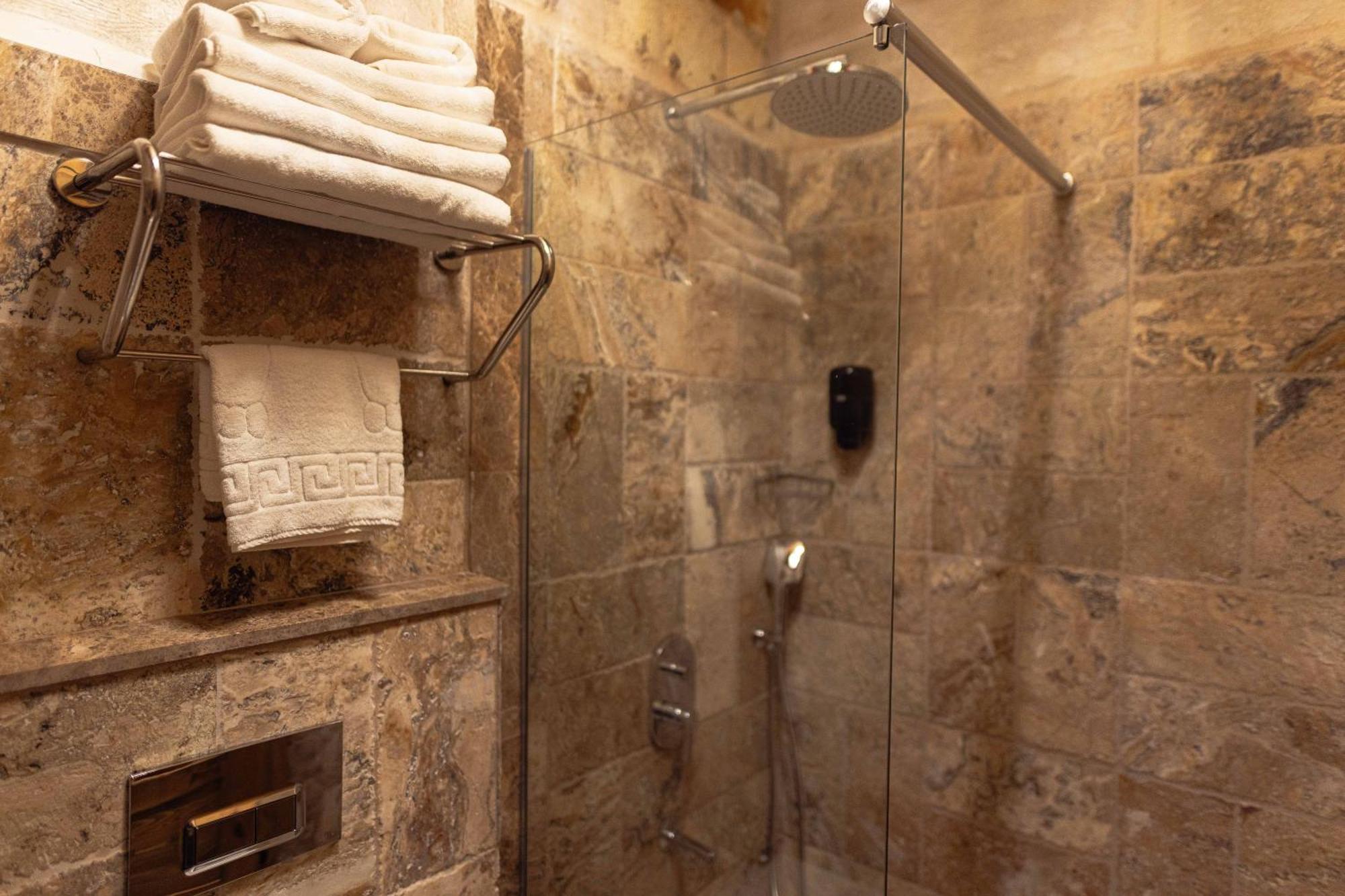 Noah'S Ark Cave Hotel Goreme Bagian luar foto